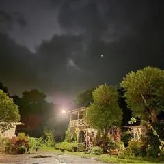 Lohas Gallery Long Stay Hostel