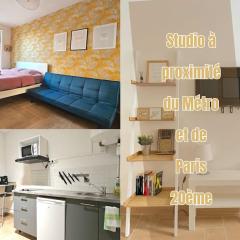 722 Studio à proximité du Métro et de Paris 20ème