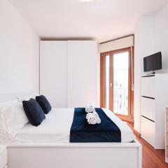 Porta di Roma, Moderno Luminoso con Wi-Fi e AC