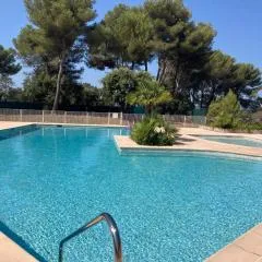 Coin de paradis, piscine, parking, terrasse