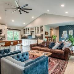 Spacious Modern Ranch 5 Miles to Downtown