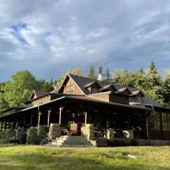 Areál Kamínka - POKOJE A APARTMÁNY