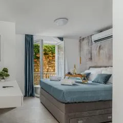 Amaro Luxury Room & Studio Apartman with Balcony