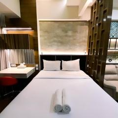 Cozy Studio Room at Uttara The Icon Apartment By Travelio