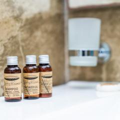 Stylish Apt In Alliance Palace