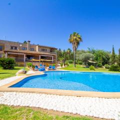 Magnífica villa con una piscina espectacular