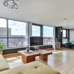 Large Central Penthouse in Leeds