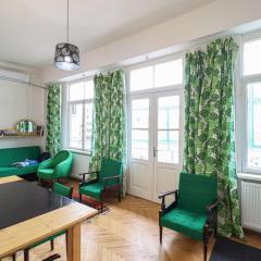 INOLA Sunny flat with balcony in central Tbilisi