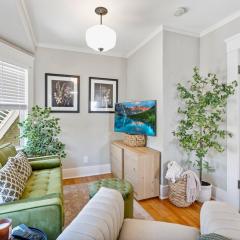 The Downtown Carriage Flat