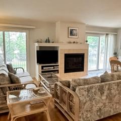 Sea Colony --- 55032 Pine Lake Dr