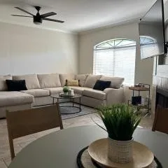 Stay in Style Scottsdale 1st Floor Condo