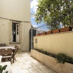 Apartment with terrace in downtown - TTL279