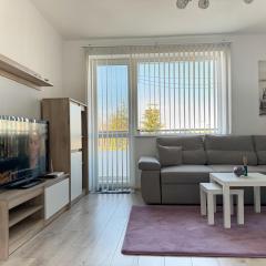 Restful Apartment for 4 Guests in Burgas
