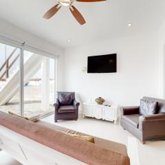 Casa Marron 37 - Playa Arcangel