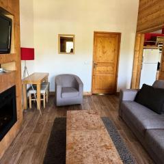 Résidence Le Centaure - Bel appartement avec grand séjour · Résidence ski aux pieds · Exposition sud ouest MAE-0671