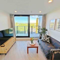 Stunning view 1-bedroom studio in city centre