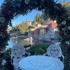 Varenna by Foot - Green House