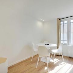 Cosy, fully-equipped apt - 1BD-2P - near Paris