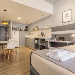 Bonito & Confortável a 600m do Centro Sul VZ1319