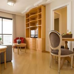 Flat c/ um quarto em Moema e cozinha completa uh65