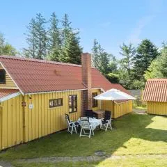 3 Bedroom Lovely Home In Hals
