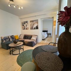 THE CENTRIC Apt by LOC HOSPITALITY