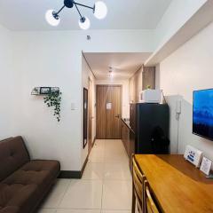 1BR Condotel with Balcony at FAME Residences #FM20