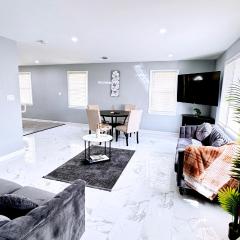 Class home near Washington DC FedEx Stadium and UMD