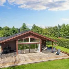 8 person holiday home in Glesborg