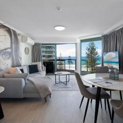 Top floor unit with beach access