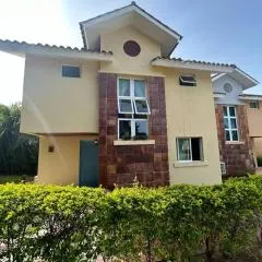 Villa Metro country Club