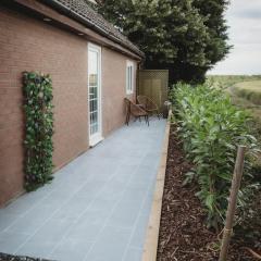 The Retreat- amazing scenic views of the Essex countryside!