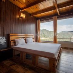 Hilltop 3BHK Cottage l Camp Bagicha