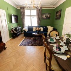 New, Stylish and Spacious Apartment