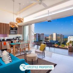Penthouse at Desire with pool, gym