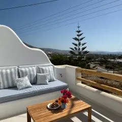 Paros Relux