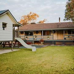 Country Cottage in Town