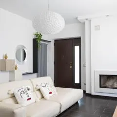 La Coccinella Home