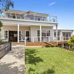 Bay Views at Tyrone Foreshore - 200m Walk to Beach