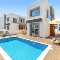 Villa Seabreeze Artemis by Ezoria Villas
