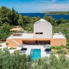 Nine Olives Hvar