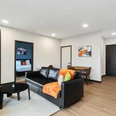 CozySuites on Mass with garage parking #3