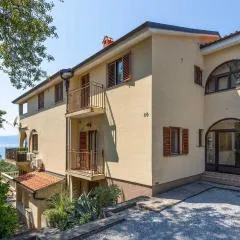 1 Bedroom Cozy Apartment In Kostrena