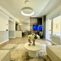 4BD Central Soho Luxe Retreat Terrace 2BH & AC