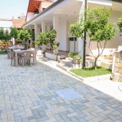Guest House ESANBJA