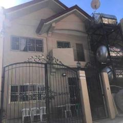 Ardenia's Transient House