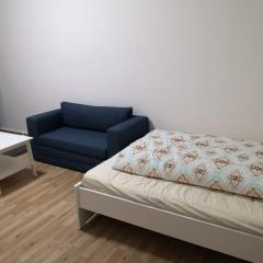 Daimler near Business or Family Apartment fully furnished