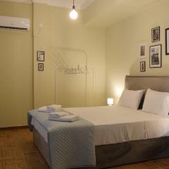 Classic Athenian house 2mins from metro