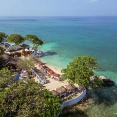 Bora Bora Beach Club & Hotel