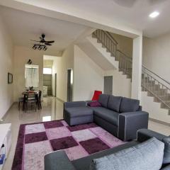 4-Bedroom Homestay in Taiping, Perak